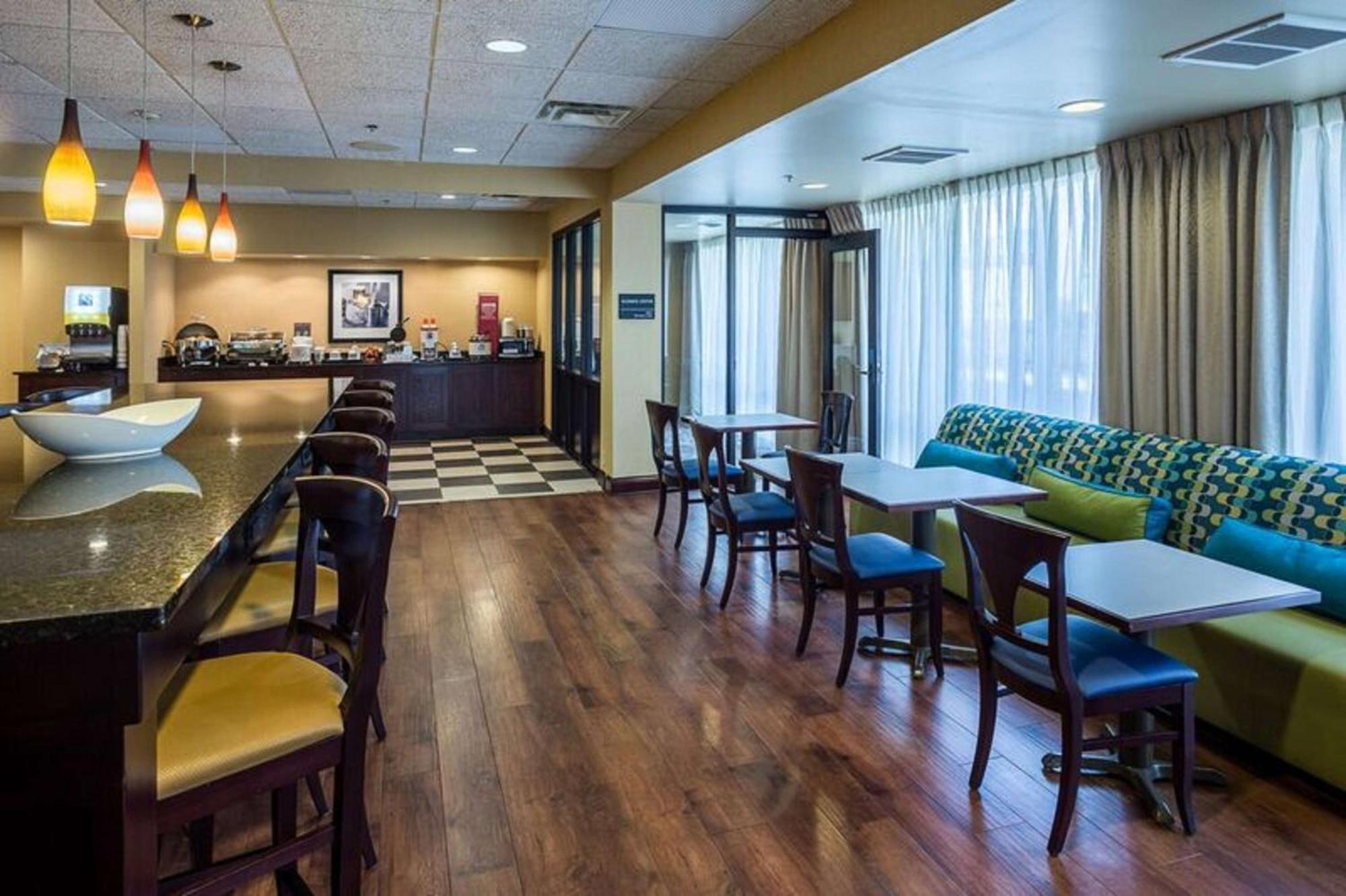 Hampton Inn Somerset Esterno foto